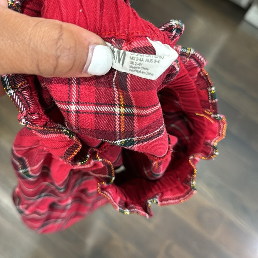H&M Skirt - Picture 3 of 3